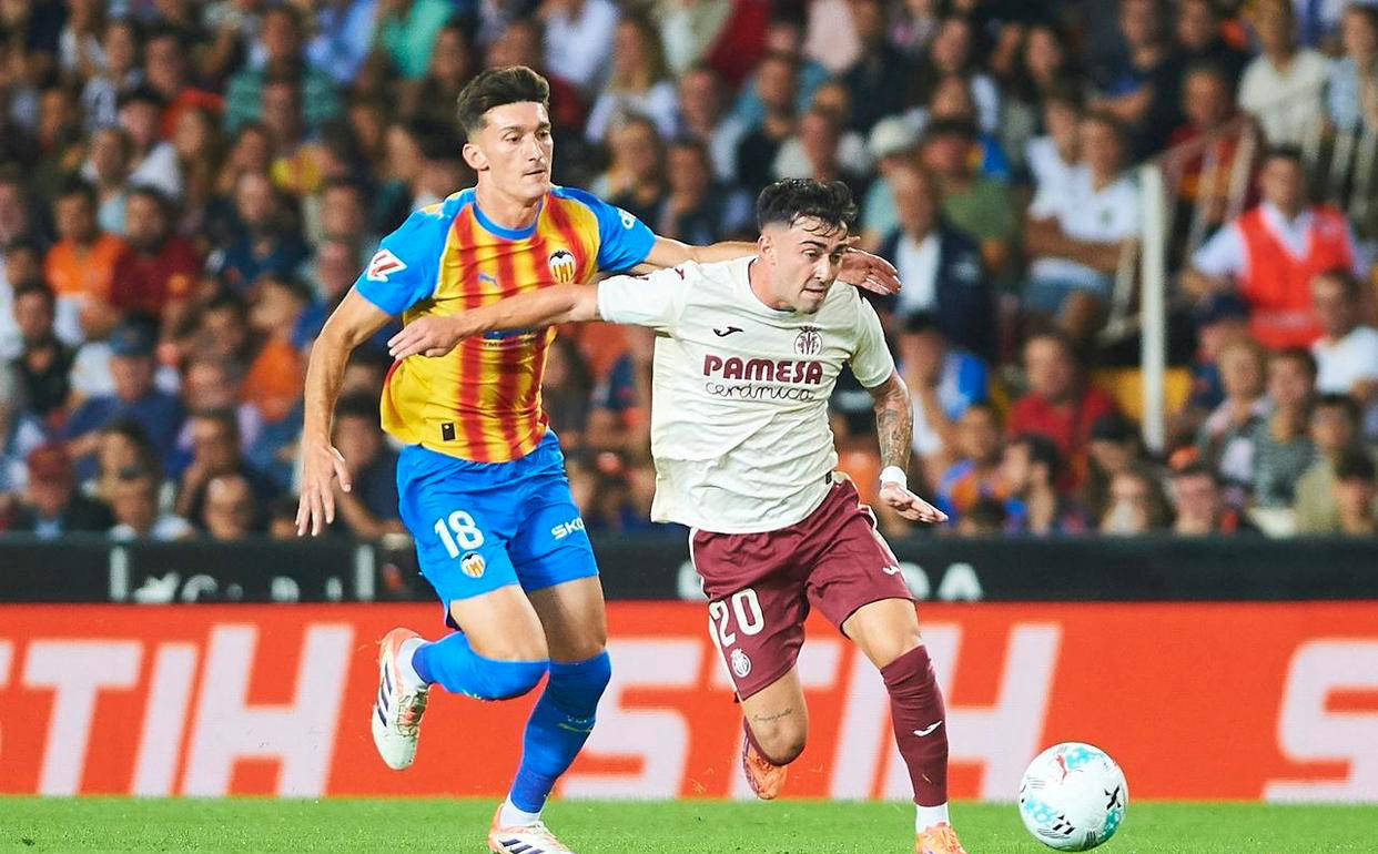 爱游戏官网关于里程碑夜比利亚雷亚尔再遭质疑，西甲赛前刷纪录，目标明确，身体对抗强度拉满的信息