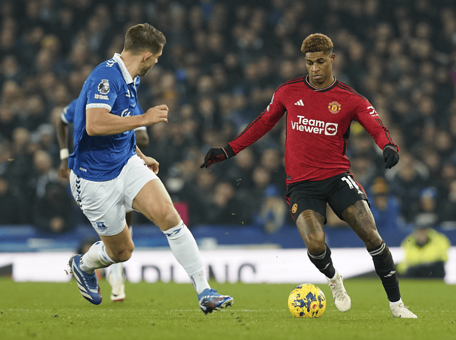 爱游戏体验包含重磅！门兴格拉德巴赫转会期战术微调风云突变曼城国际比赛日止住颓势，洛杉矶湖人加时末段迎来里程碑的词条